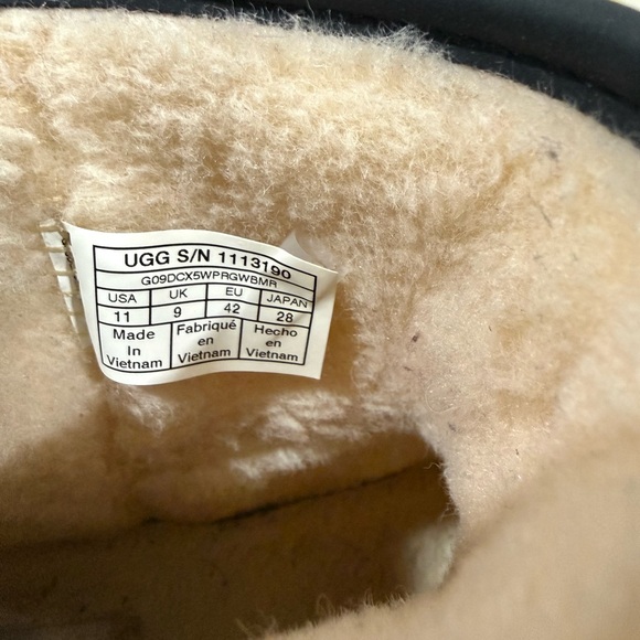 UGG Women’s Waterproof Ankle Boots Shearling Lined Clear Size 11 - Picture 5 of 8